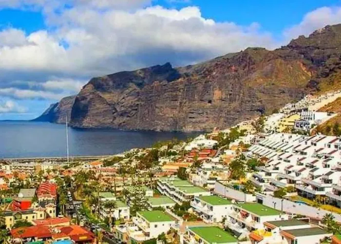 Fantastic View Terrace By Dream Homes Tenerife * Puerto de Santiago (Tenerife)